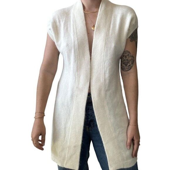 Ann Taylor Womens White Angora Blend Fluffy Fuzzy Short Sleeve Cardigan Sz S - Picture 3 of 8